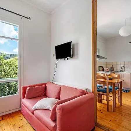 Woodpecker House Lefkada 利吉亚